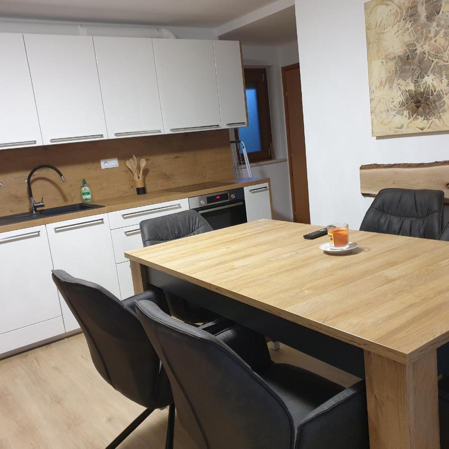 Apartmaji Pri Medvedu Bohinj Exterior photo